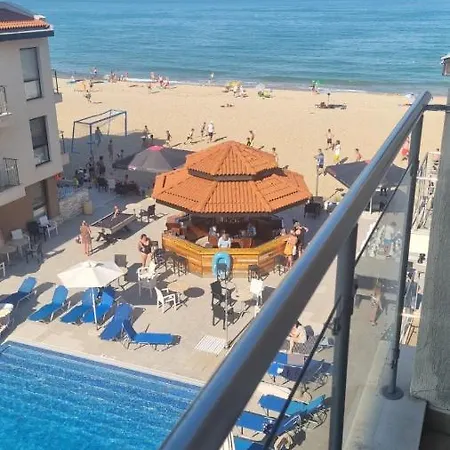 Beachfront Appartement *