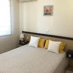 Апартаменты Beachfront