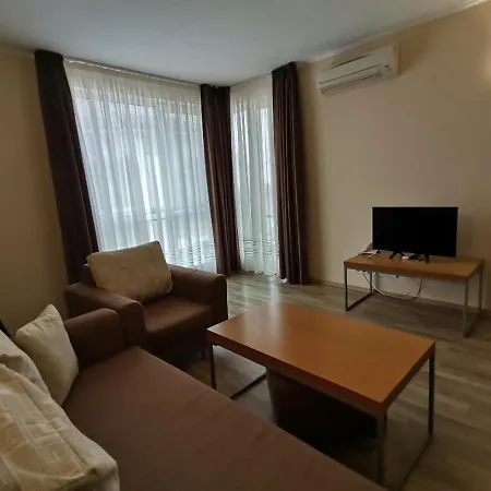 Beachfront Apartament Obzor